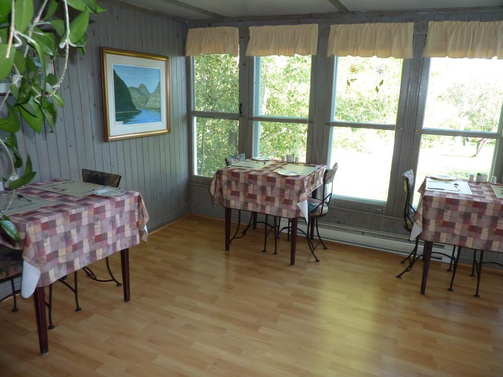 Auberge Petite Plaisance La Malbaie Exterior photo